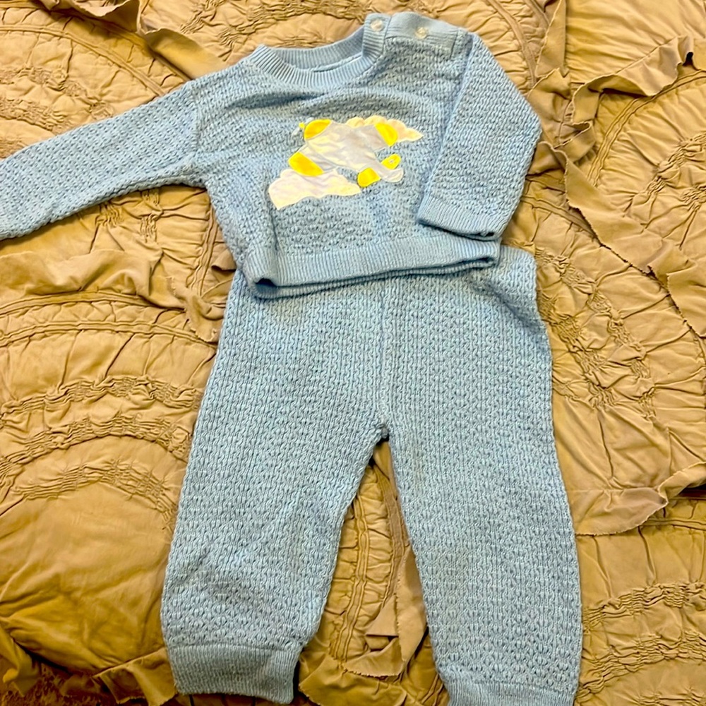 ~ONE TO GROW~ Airplane sweater 2 piece